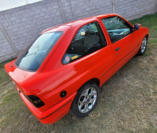 Ford Escort 96